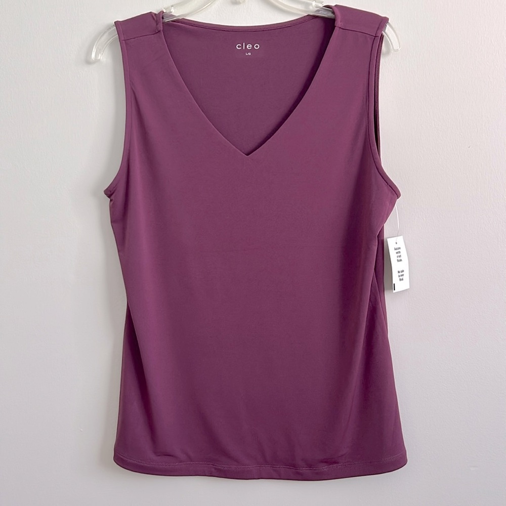 NWT Tank top size L, burgundy, by Cleo